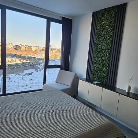 Stylish And Modern 1bdrm Free Private Parking 소피아