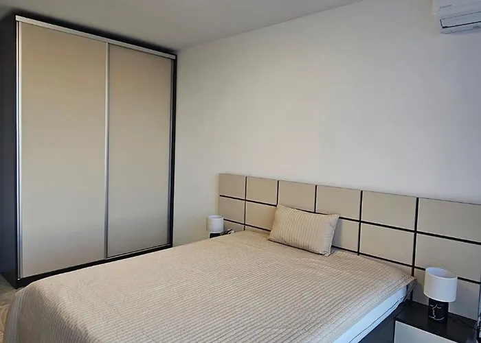 Stylish And Modern 1bdrm Free Private Parking *