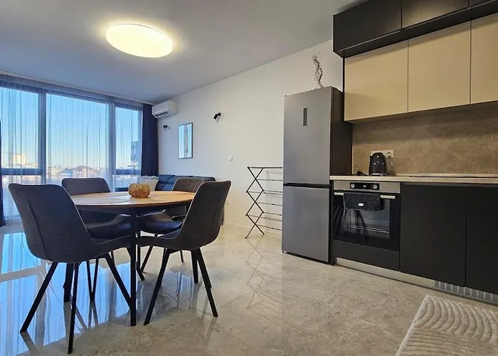 アパート Stylish And Modern 1bdrm Free Private Parking ソフィア