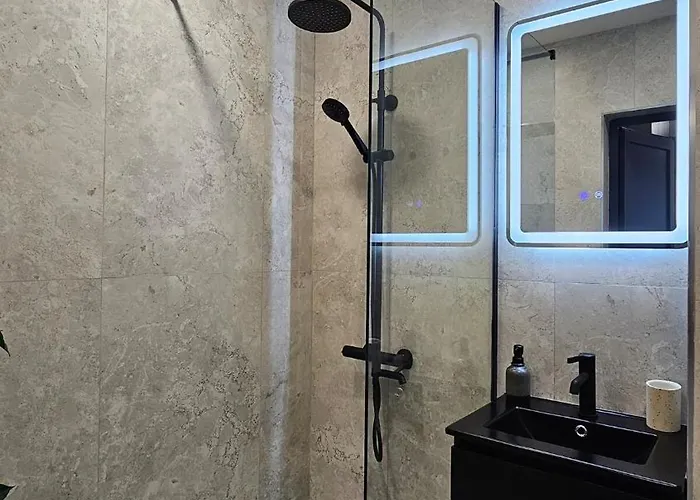 Stylish And Modern 1bdrm Free Private Parking * ソフィア