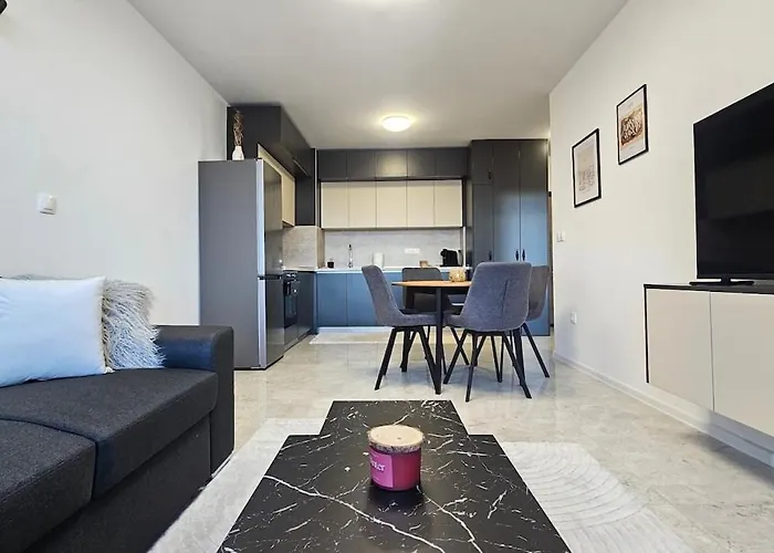 アパート Stylish And Modern 1bdrm Free Private Parking ソフィア