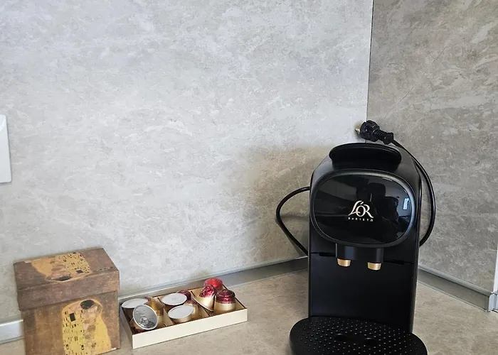 Stylish And Modern 1bdrm Free Private Parking アパート