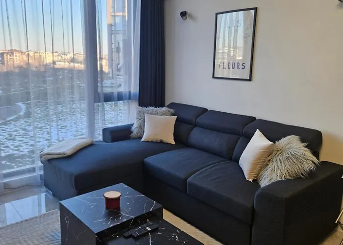 Stylish And Modern 1bdrm Free Private Parking アパート