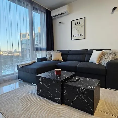 Stylish And Modern 1bdrm Free Private Parking *