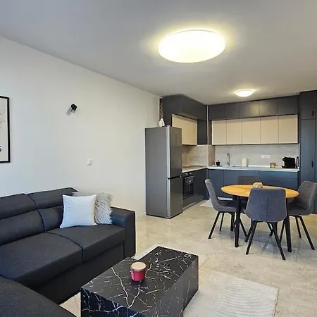 Apartament Stylish And Modern 1bdrm Free Private Parking *